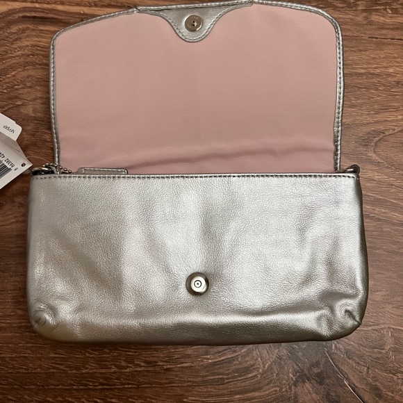 Coach Silver Leather Clutch with Wrist Strap NWT - Picture 2 of 4